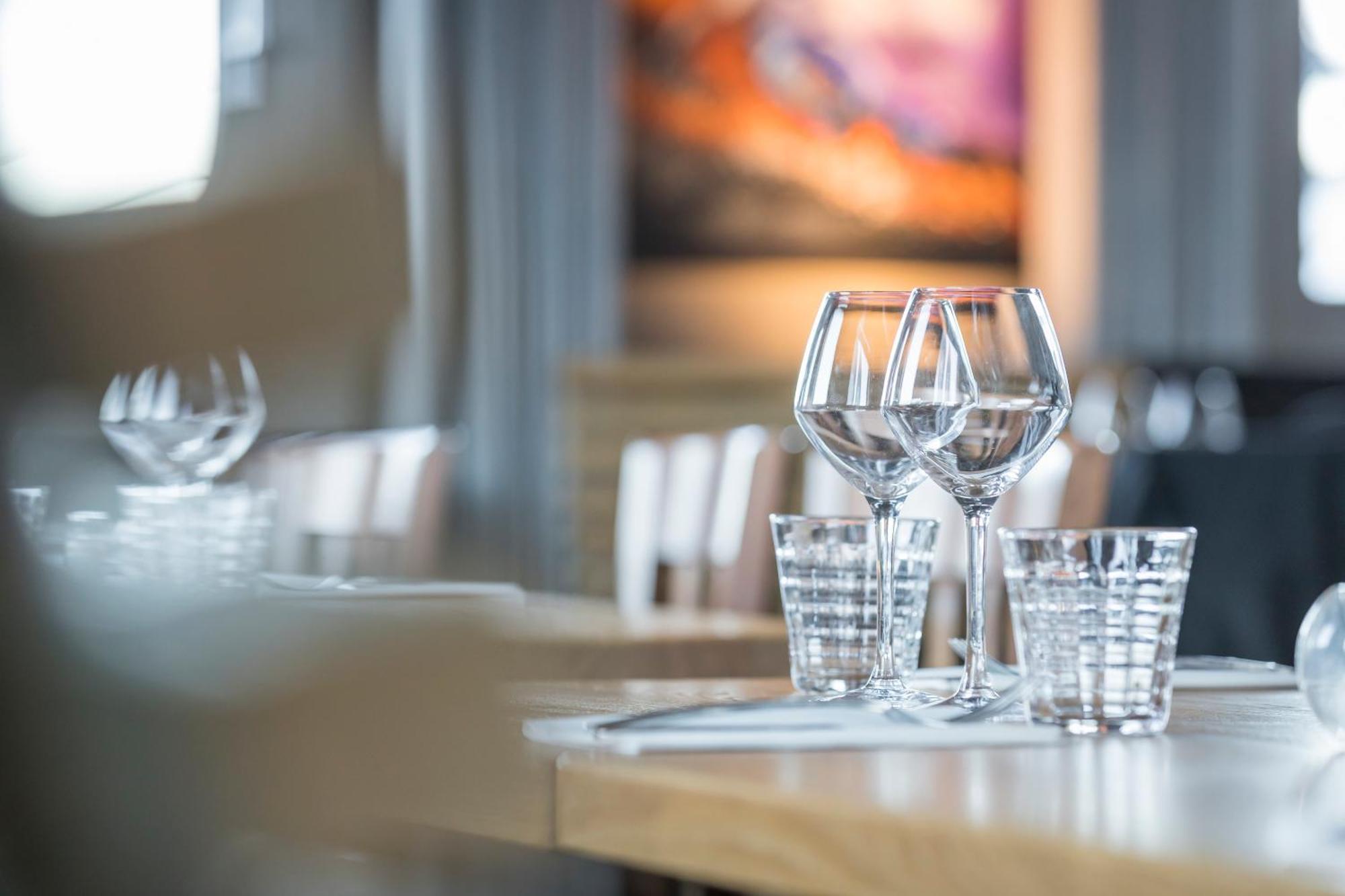 Hillary Hotel Les Menuires Экстерьер фото