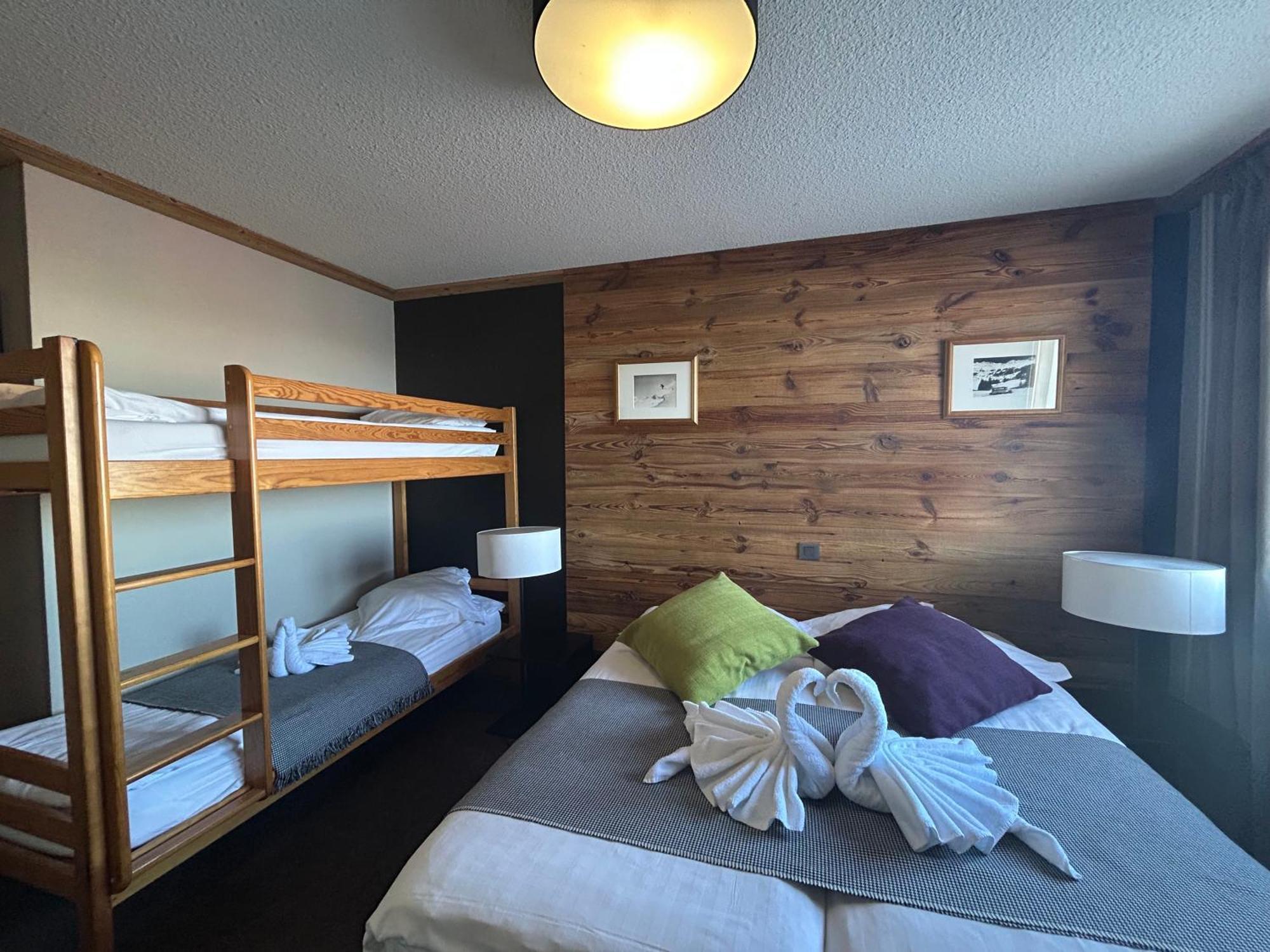 Hillary Hotel Les Menuires Экстерьер фото
