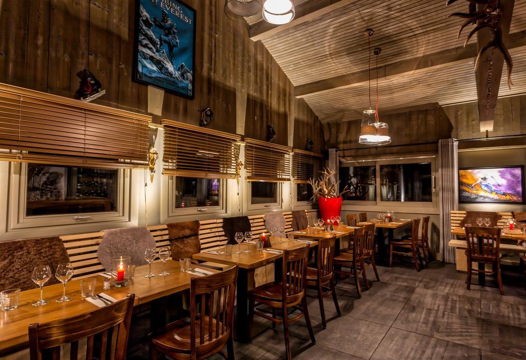 Hillary Hotel Les Menuires Экстерьер фото